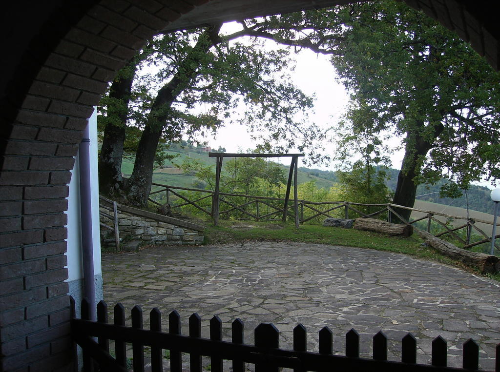 Agriturismo Lu Formaggio Hotel Castelli Exterior foto